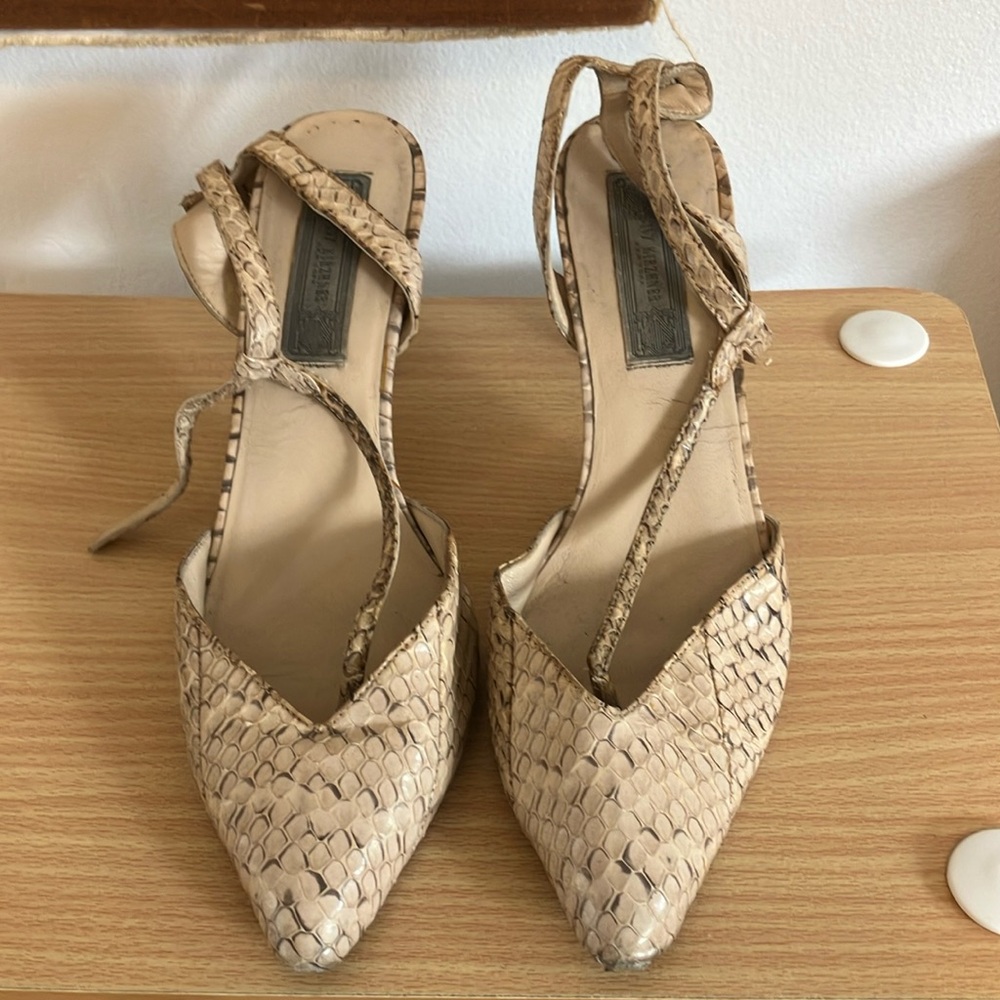 Elegant Beige Snakeskin Women's Shoes